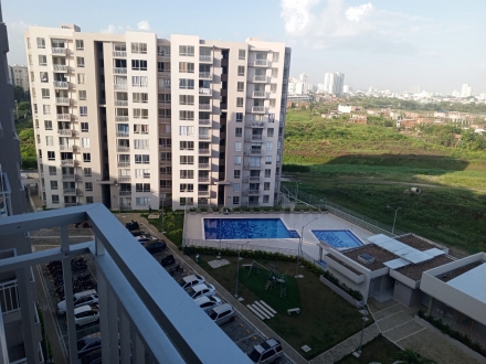 Apartamento en Parque Heredia, conjunto cabo alto